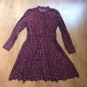 & Other Stories size 8 burgundy printed Crepe Dress